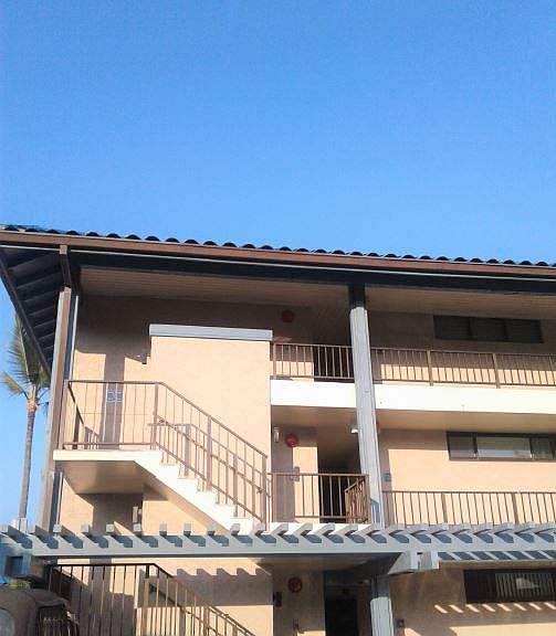 1st image of 75-5888 Alii Dr APT A1