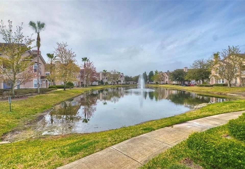 2nd image of 17917 Villa Creek Dr Unit 17917