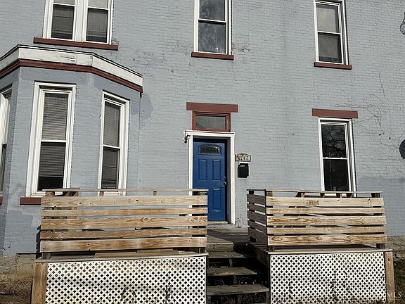 2nd image of 4143 Langland St