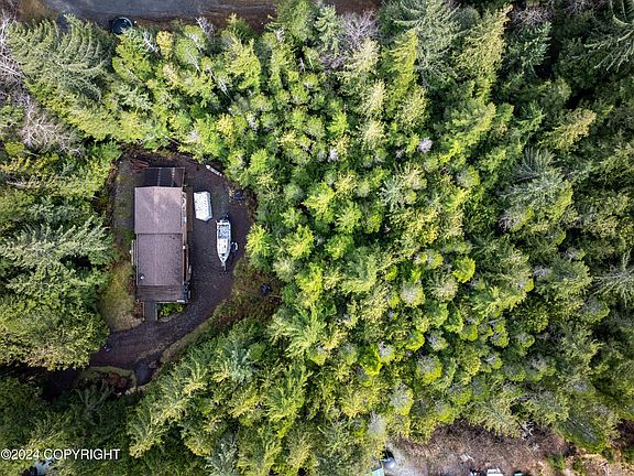 3rd image of 14046 N Tongass Hwy