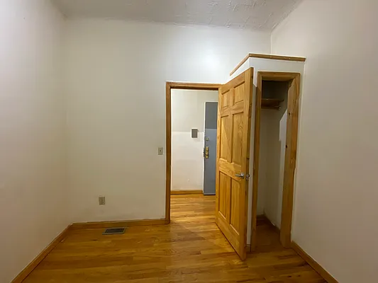 Rented by Simply Brooklyn Realty Inc | media 6