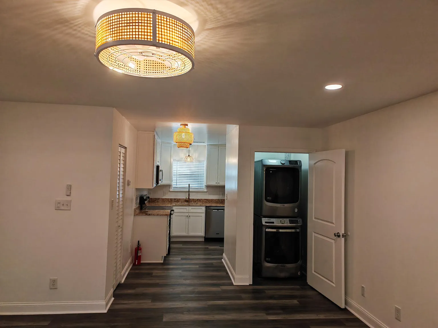 2511 Arkansas Ave — Photo 3