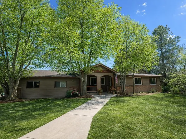 5588 Pioneer Rd, Boulder, CO 80301
