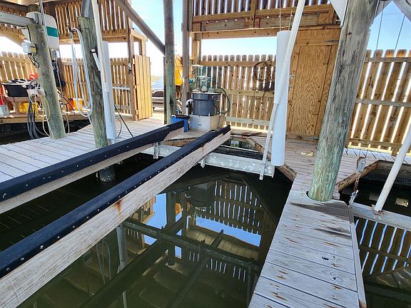 4th image of 1119 State Highway 1 Boatslip #2