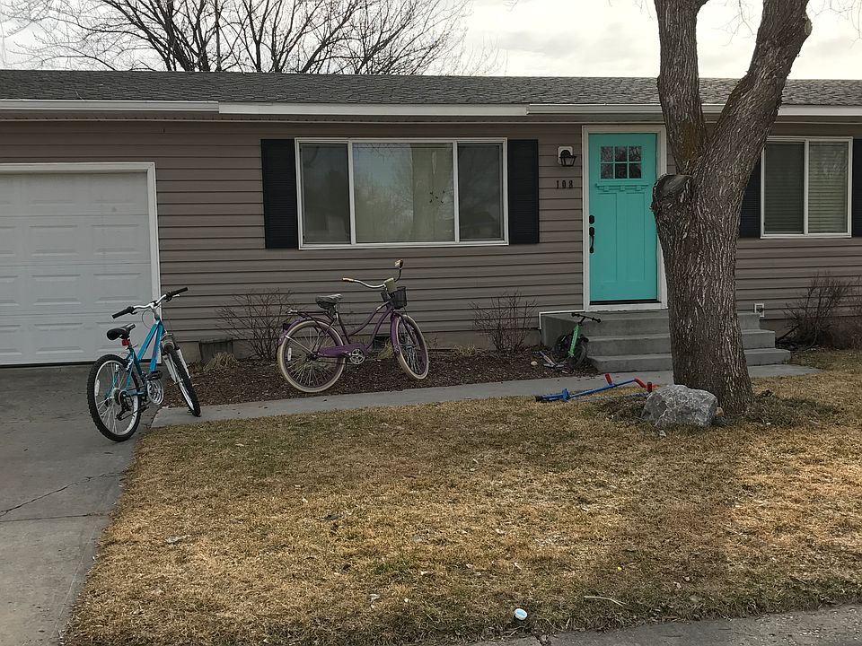 1st image of 108 Michelle Dr