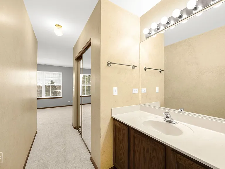 2843 Falling Waters Dr — Photo 8