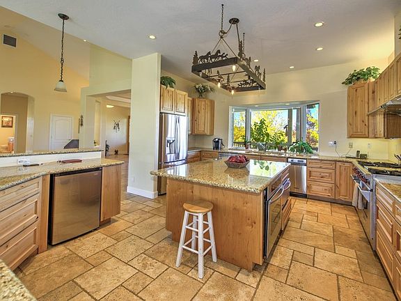 4th image of 2325 Bell Hill Road