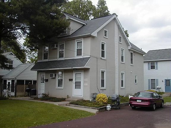 2nd image of 32 Blaine Ave APT A