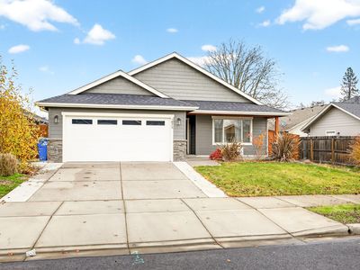 1870 SW Mistybrook Dr, Grants Pass, OR, 97527