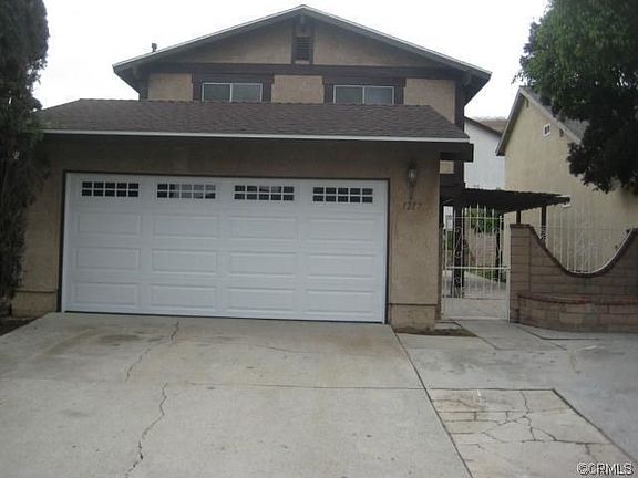 2nd image of 1217 N Villa St