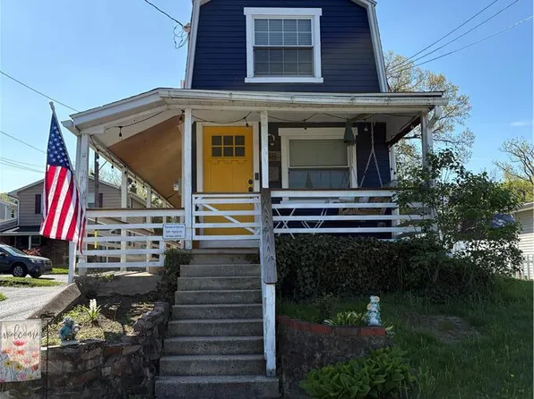 518 Furnace St, Emmaus, PA 18049