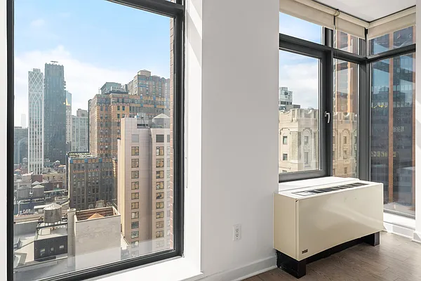 Rented by REAL New York | media 19