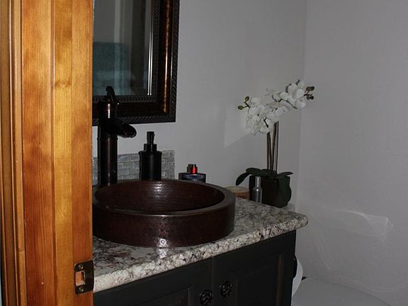 4th image of 1750 E Lakeshore Dr APT 138