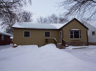 114 Spruce Ave S, Thief River Falls, MN 56701