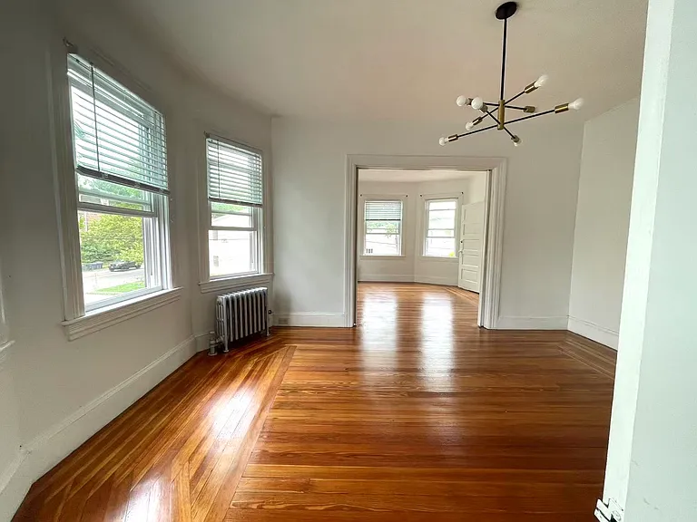 87 E Manning St #2 — Photo 10