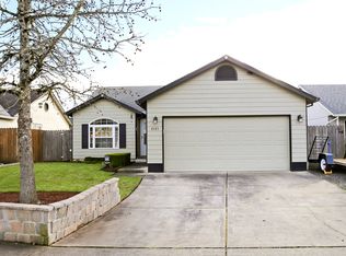 4121 Virginia Ave, Springfield, OR 97478