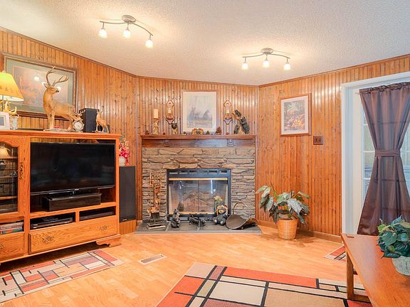5th image of 5501 Cloyds Wood Dr