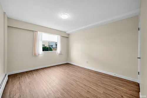 Floor plan 206