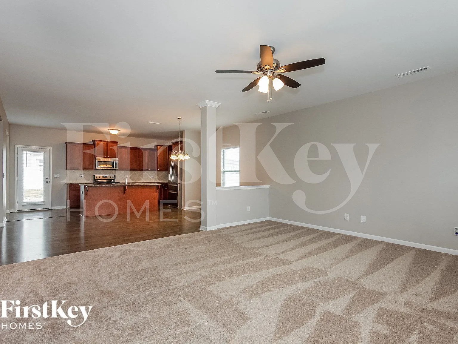 3 bed, 2.5 bath, 2064 sqft, $1,890 — Photo 3