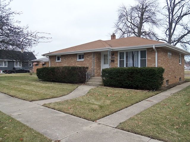 1st image of 1739 Greenfield Ave