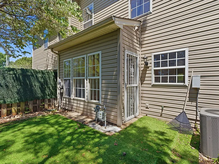 3401 Anderson Rd #4 — Photo 54