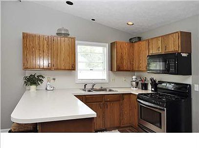 5th image of 8455 Shaner Ave NE