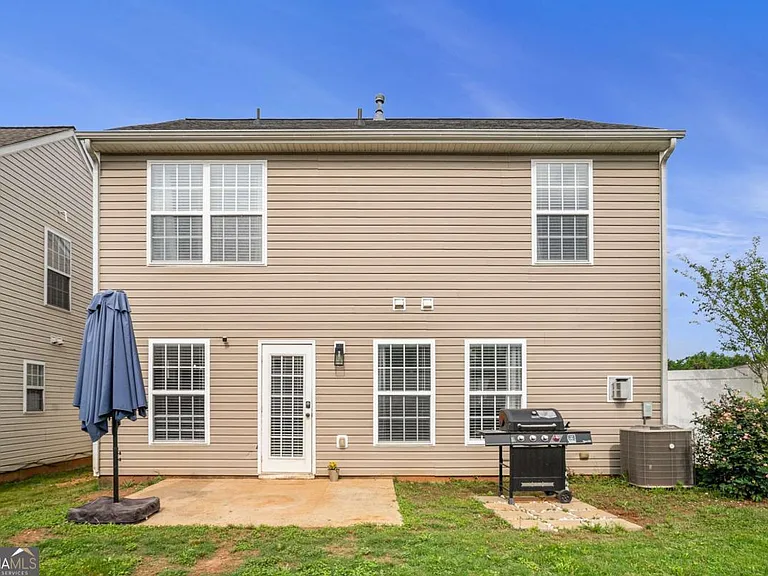 74 Slate Dr — Photo 15