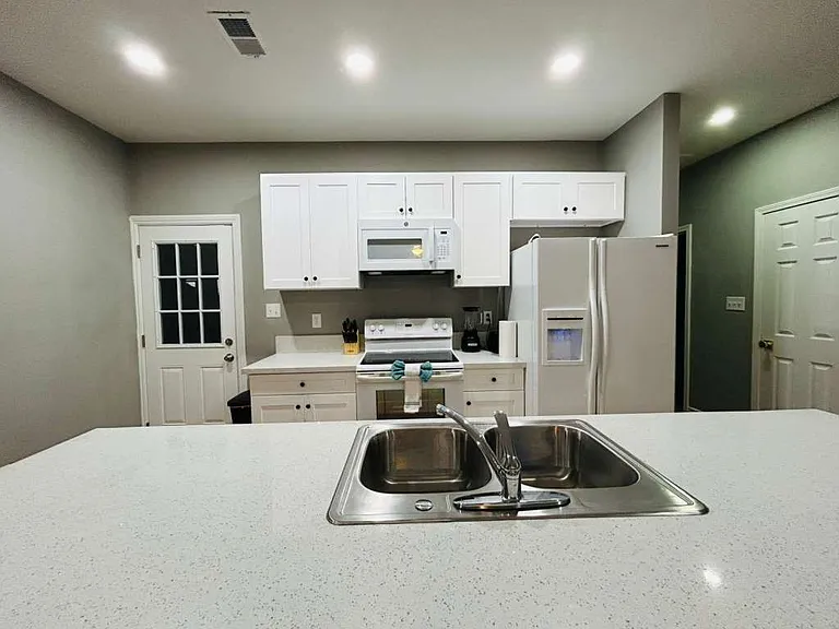 4029 New Willow Rd — Photo 42