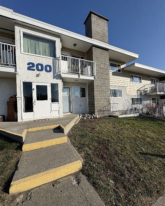 1st image of 825 Hill St #209
