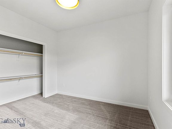 4th image of 3076 S 31st Ave