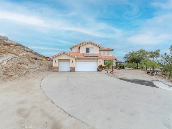 1344 Little Rock Ln, Perris, CA 92570