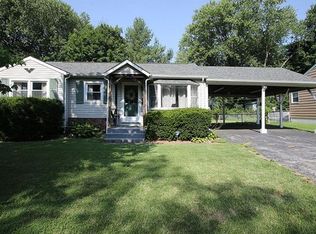 13 Marlo Dr, Belleville, IL 62226