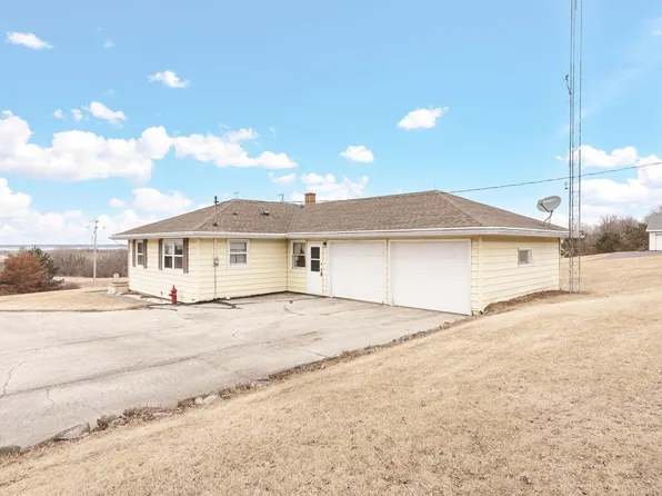 N9894 County Road YY, Mayville, WI 53050