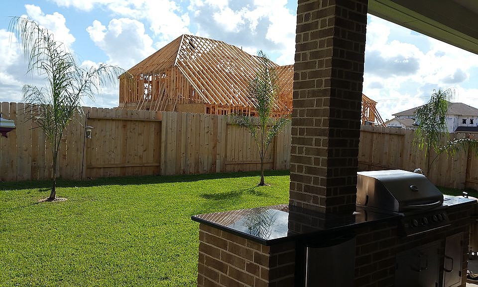 1st image of 2413 Quiet Manor Ct