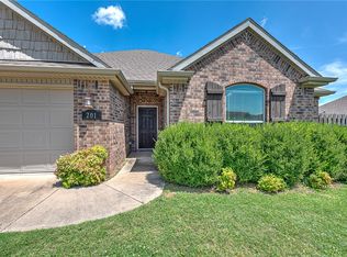 201 Napoli Ln, Centerton, AR 72719