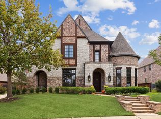 209 Old Grove Rd, Colleyville, TX 76034
