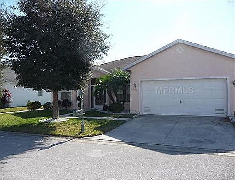 2nd image of 24092 Buckingham Way