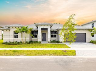 13218 SW 189th Ter, Miami, FL 33177