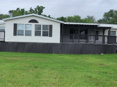 250 River Park Rd, Luling, TX, 78648