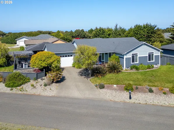 3220 Natalie Way, Bandon, OR 97411