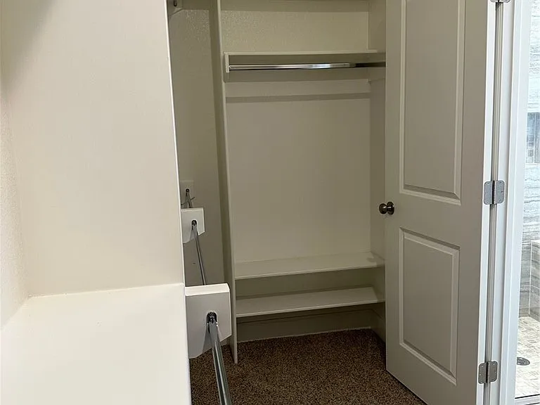 15605 Long Creek Ln — Photo 15