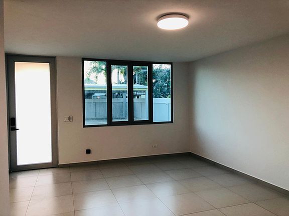 Living Room / Sala