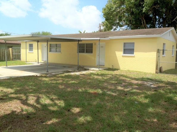 3008 25th St W