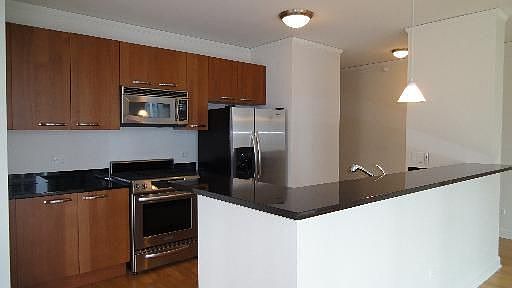 4th image of 450 E Waterside Dr #1508