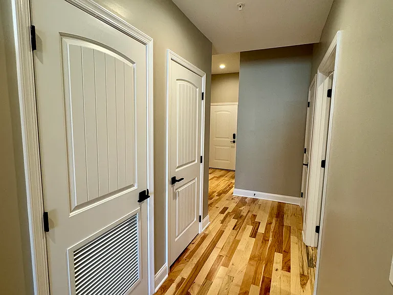 116 S Main St #212 — Photo 5