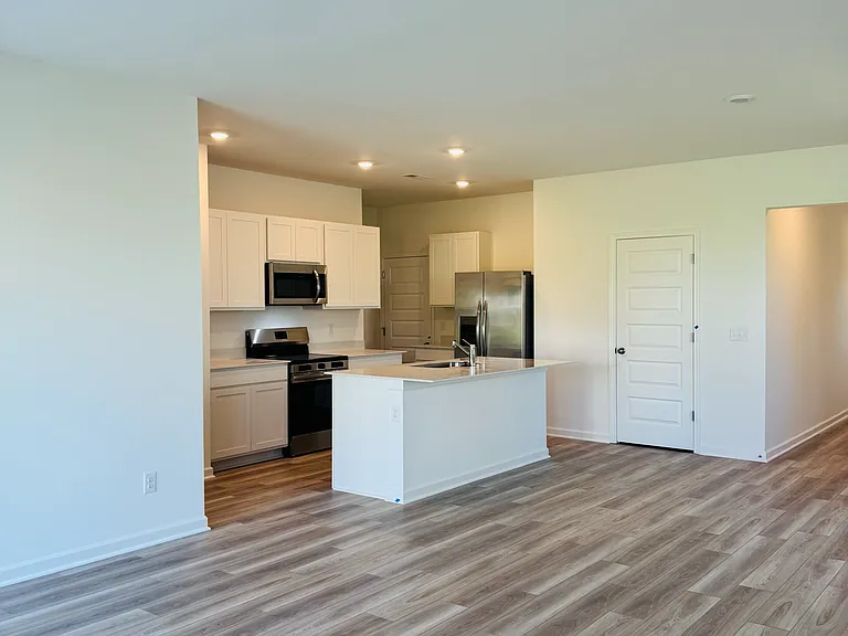 1026 Mourning Cloak Dr — Photo 8