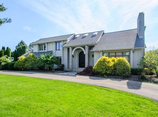 3620 Creekside Dr, Ann Arbor, MI 48105