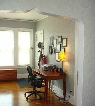 3rd image of 710 Pelham Blvd