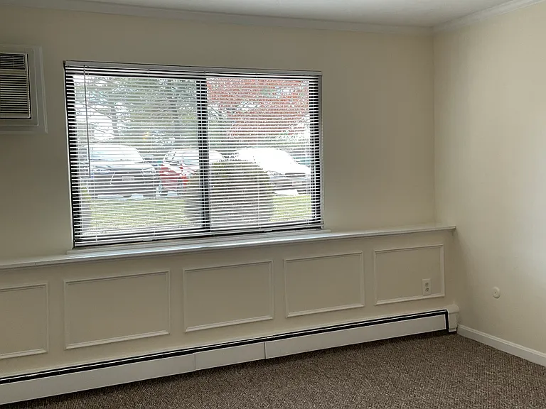 23 Davis #A4 — Photo 2