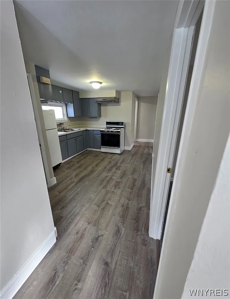 1 bed, 1.0 bath, 2924 sqft, $1,150 — Photo 4